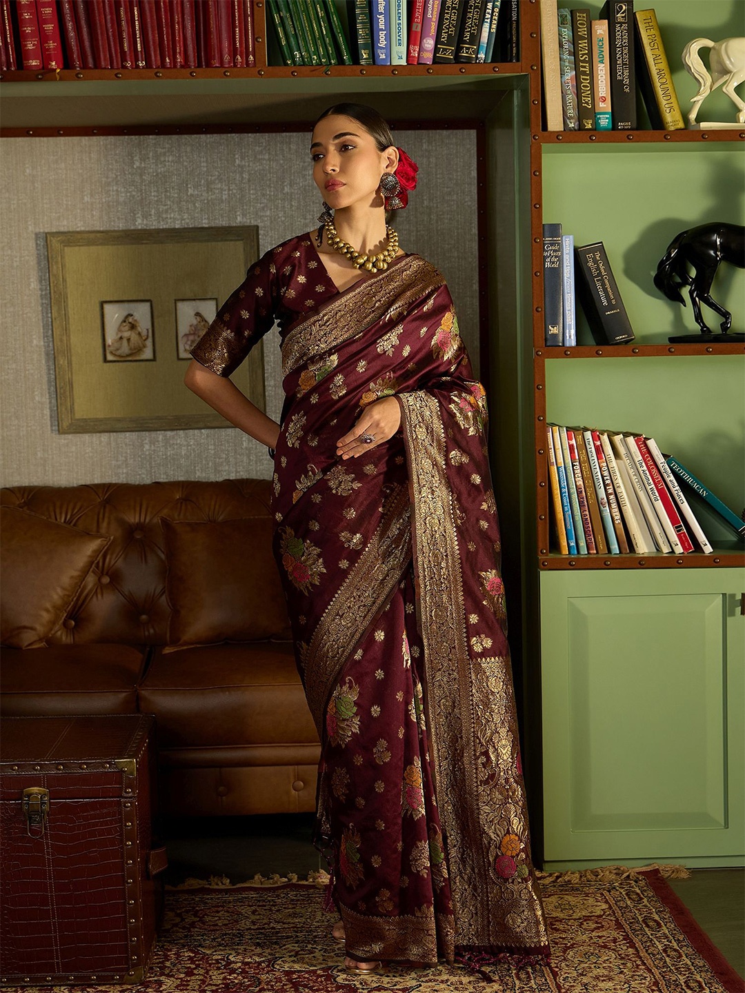 

Dori Woven Design Zari Banarasi Saree, Brown