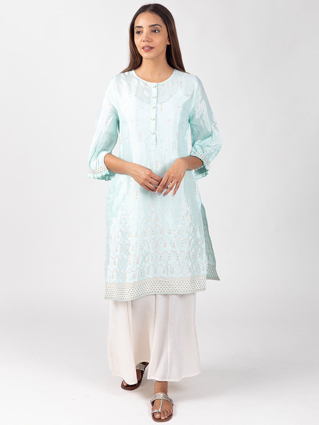 

HERE&NOW Blue Floral Printed Round Neck Straight Kurta