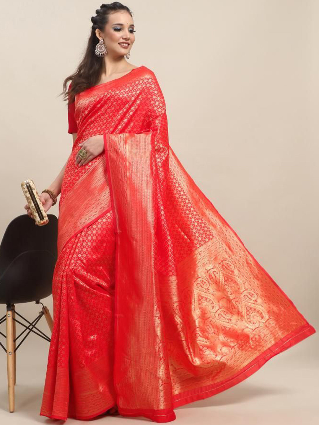 

Quelea Woven Design Zari Pure Silk Banarasi Saree, Red