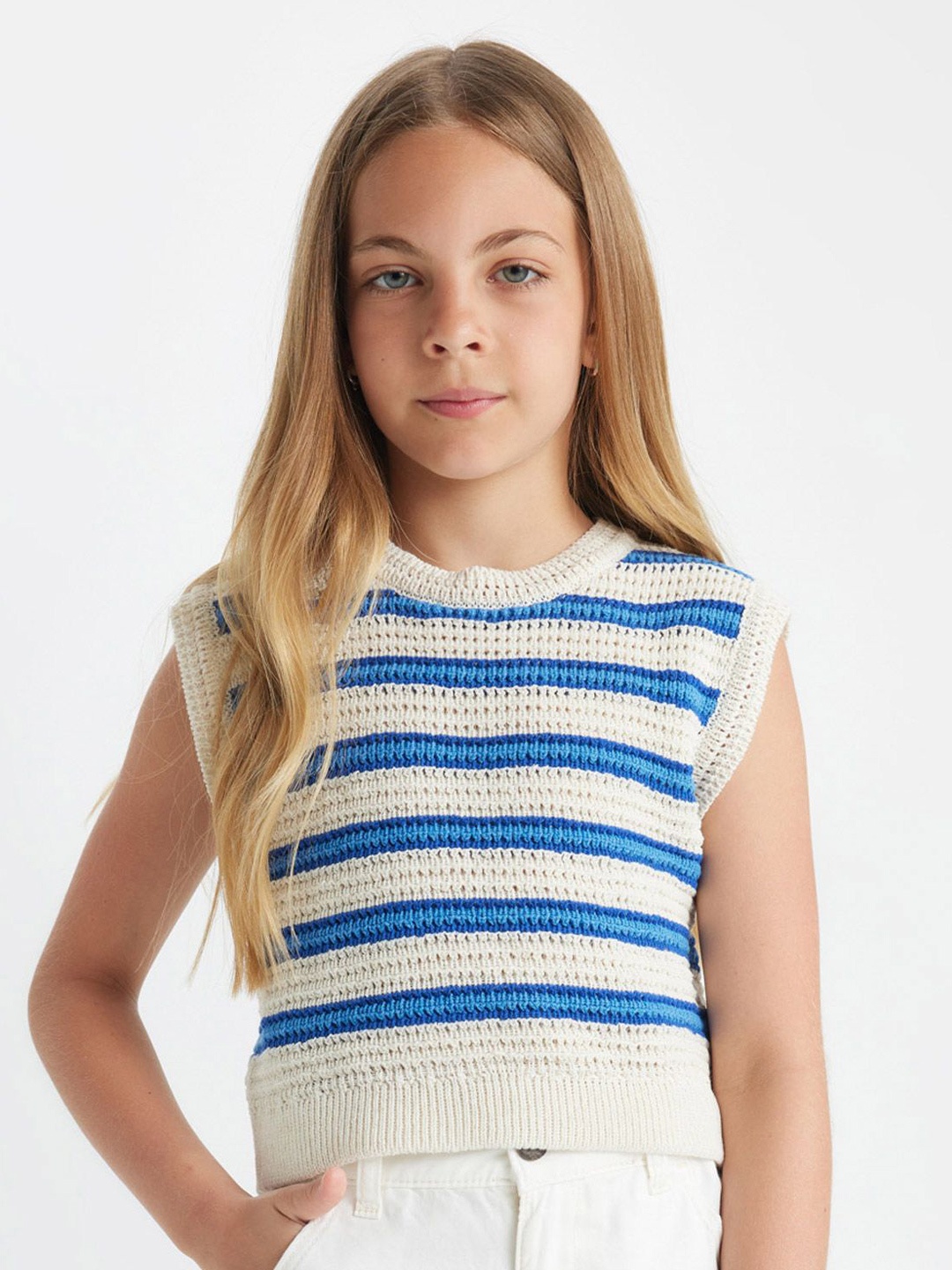 

DeFacto Girls Horizontal Striped Round Neck Top, White