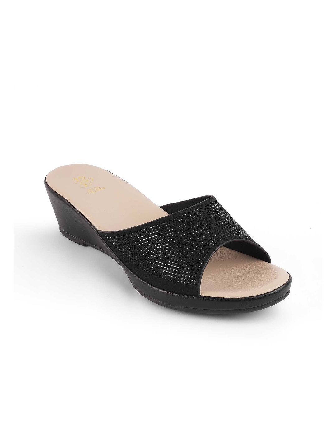 

Tresmode Women Textured Wedge Sandals, Black