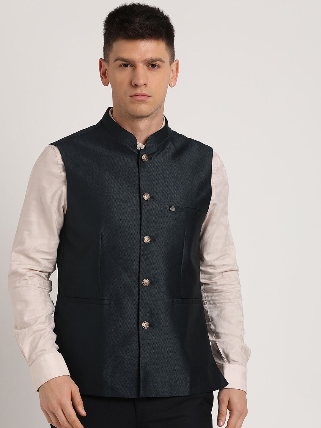 

Turtle Men Woven Nehru Jacket, Green