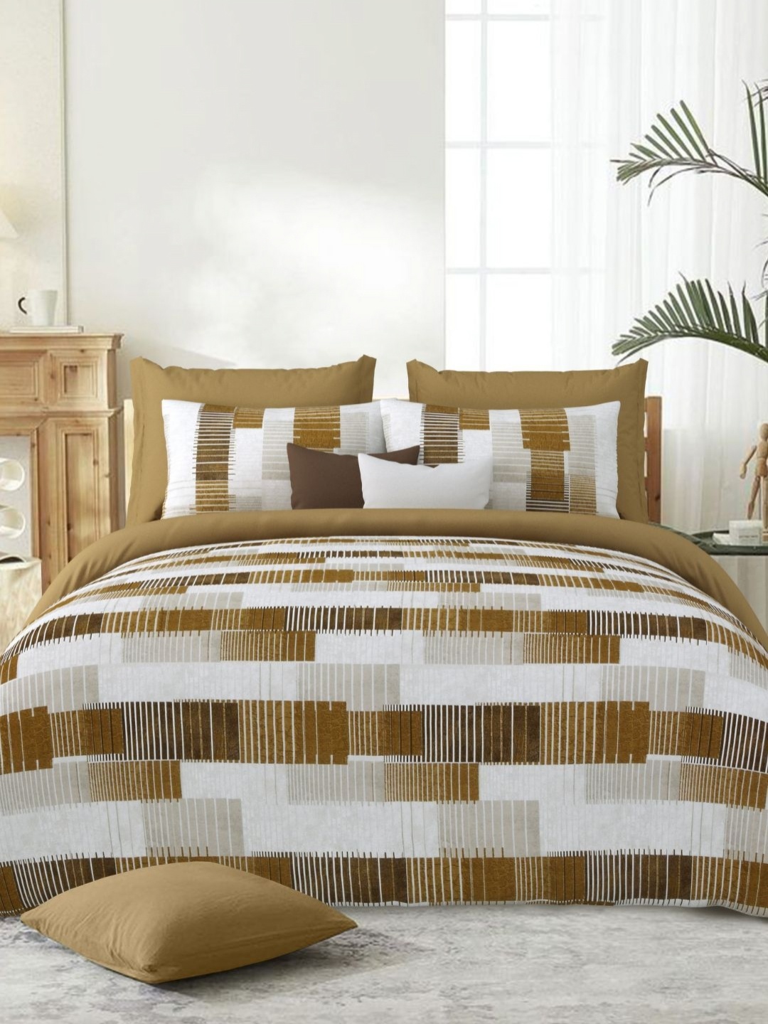 

Sparsh White & Brown Geometric 180 TC King Bedsheet with 2 Pillow Covers