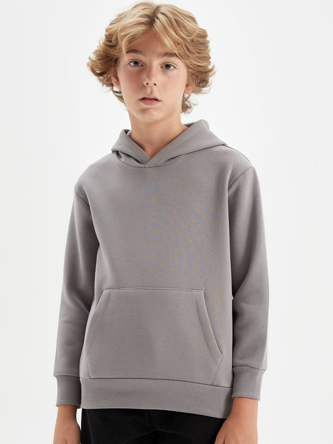 

DeFacto Boys Hooded Sweatshirt, Grey
