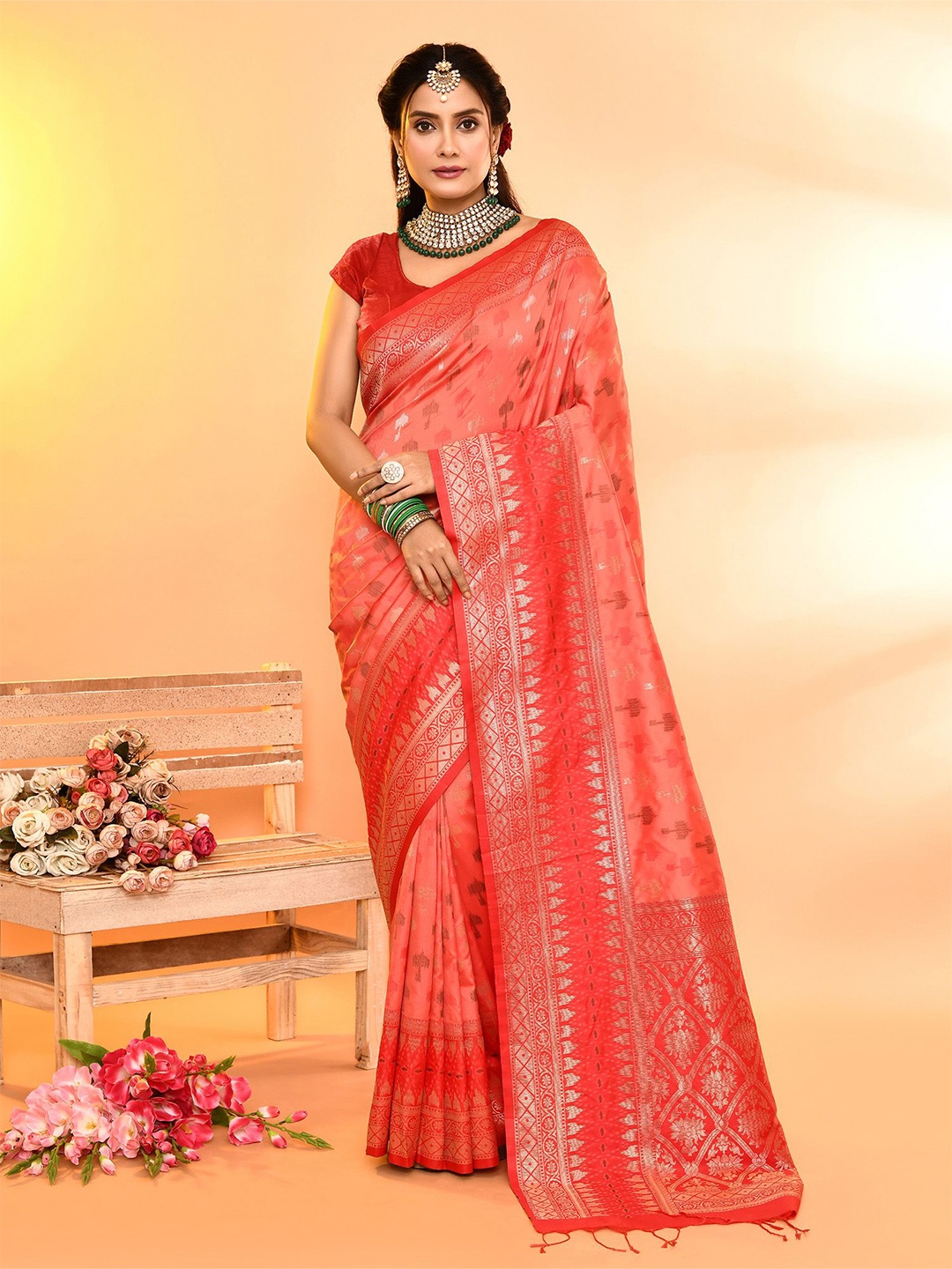 

elora Woven Design Banarasi Saree, Red