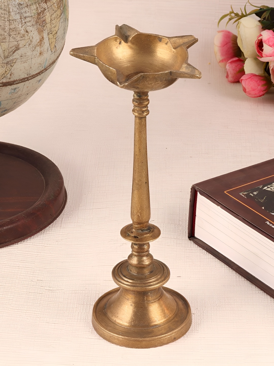 

Indianshelf Gold-Toned Brass Oil Lamp Diya