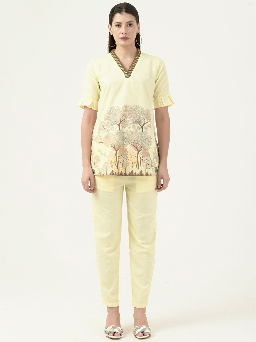 

Albion By CnM Tropical Printed Short Sleeves Top With Trousers, Yellow