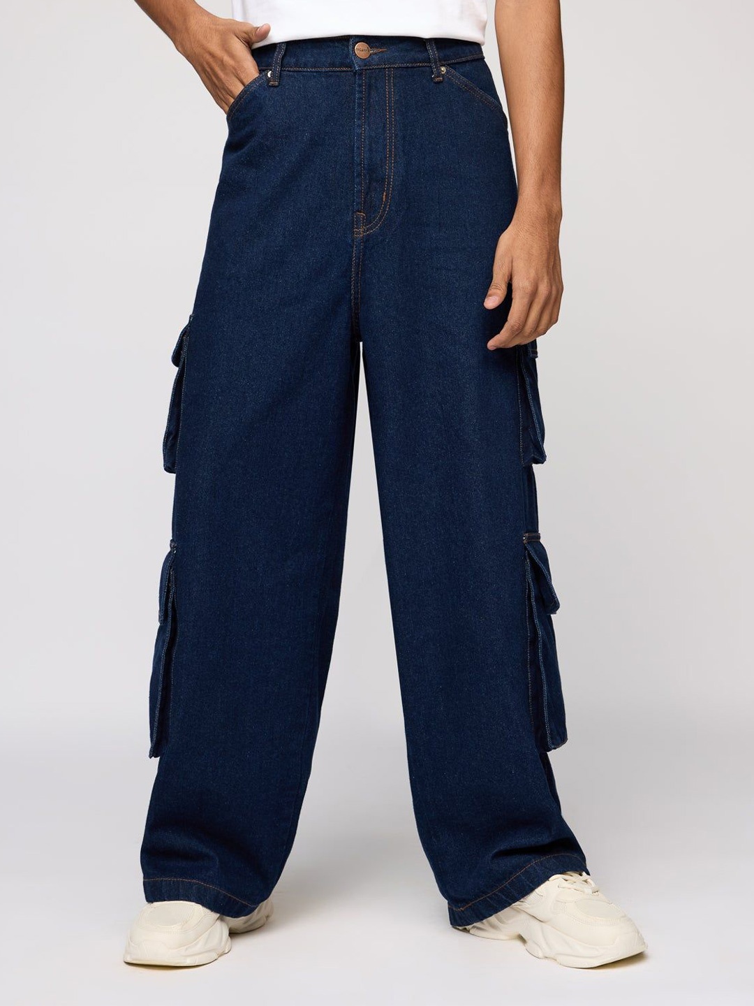 

FREAKINS Men Cotton Wide Leg High-Rise Cargo Jeans, Navy blue