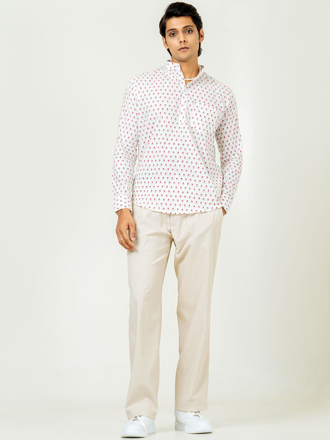 

Tistabene Men Floral Printed Kurta, White