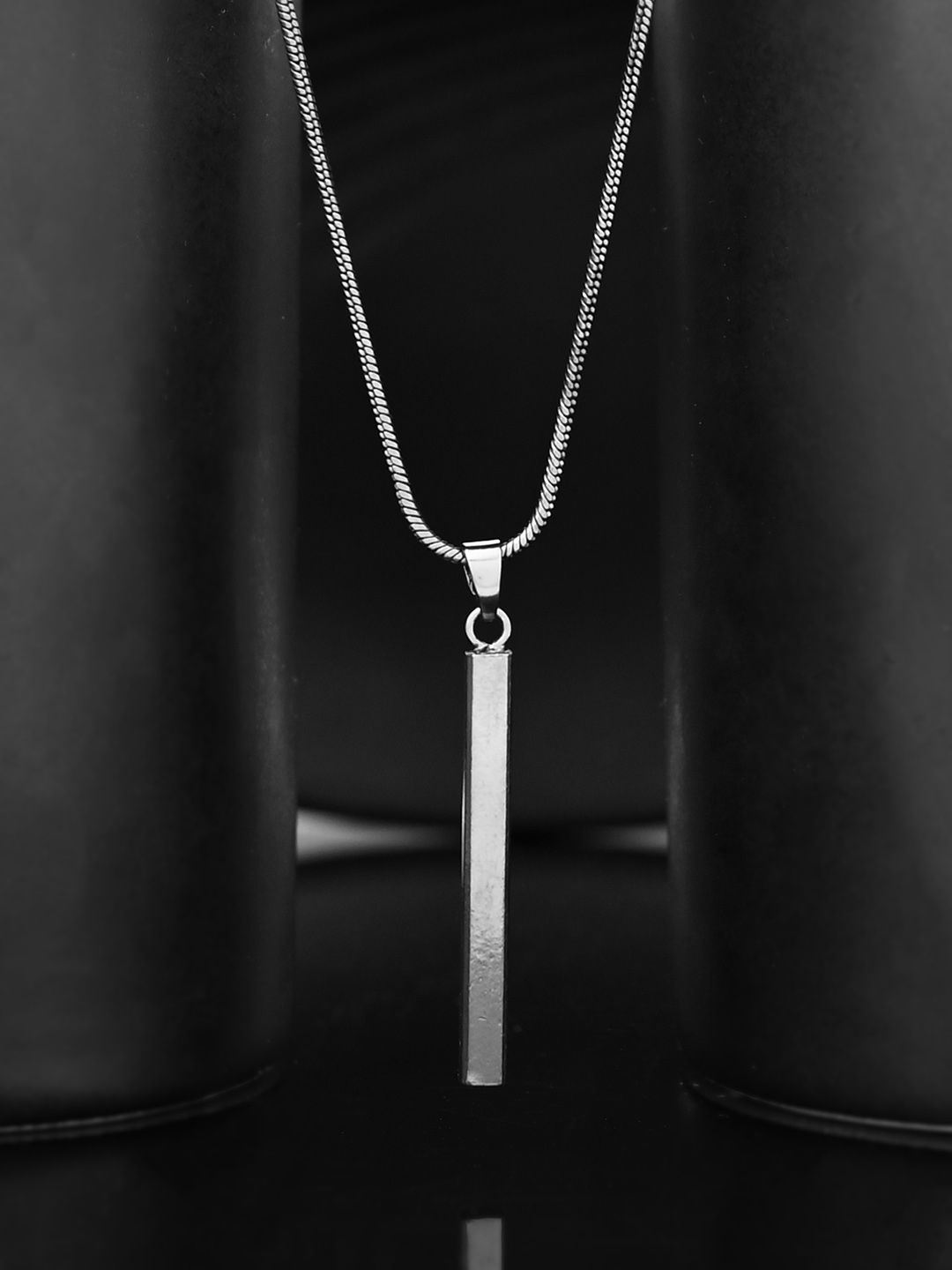 

Voylla Men Rhodium-Plated Eclipse Sleek Pendant With Chain, Silver