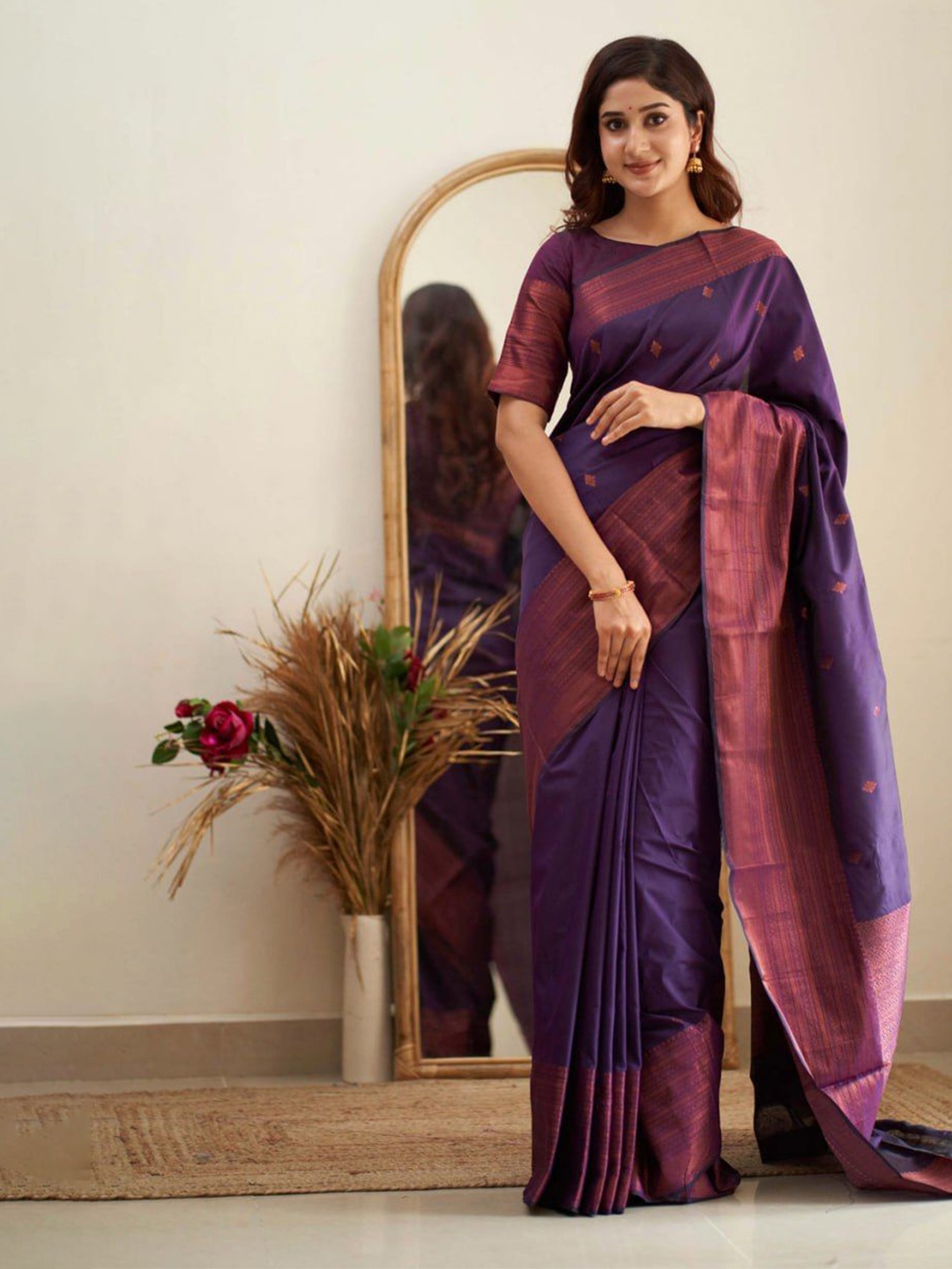 

Quelea Ethnic Motifs Zari Pure Silk Banarasi Saree, Purple