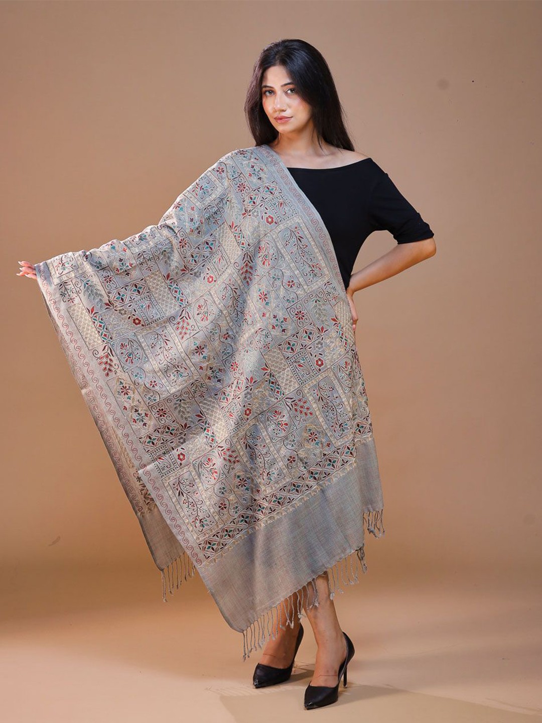 

SWI Stylish Women Embroidered Stole, Grey