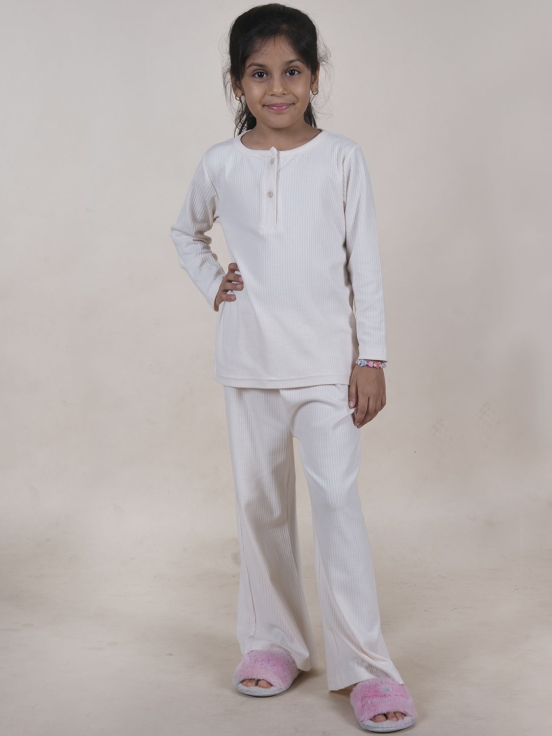 

KiddoPanti Girls Ribbed Night suit AW24GNS093-Cream