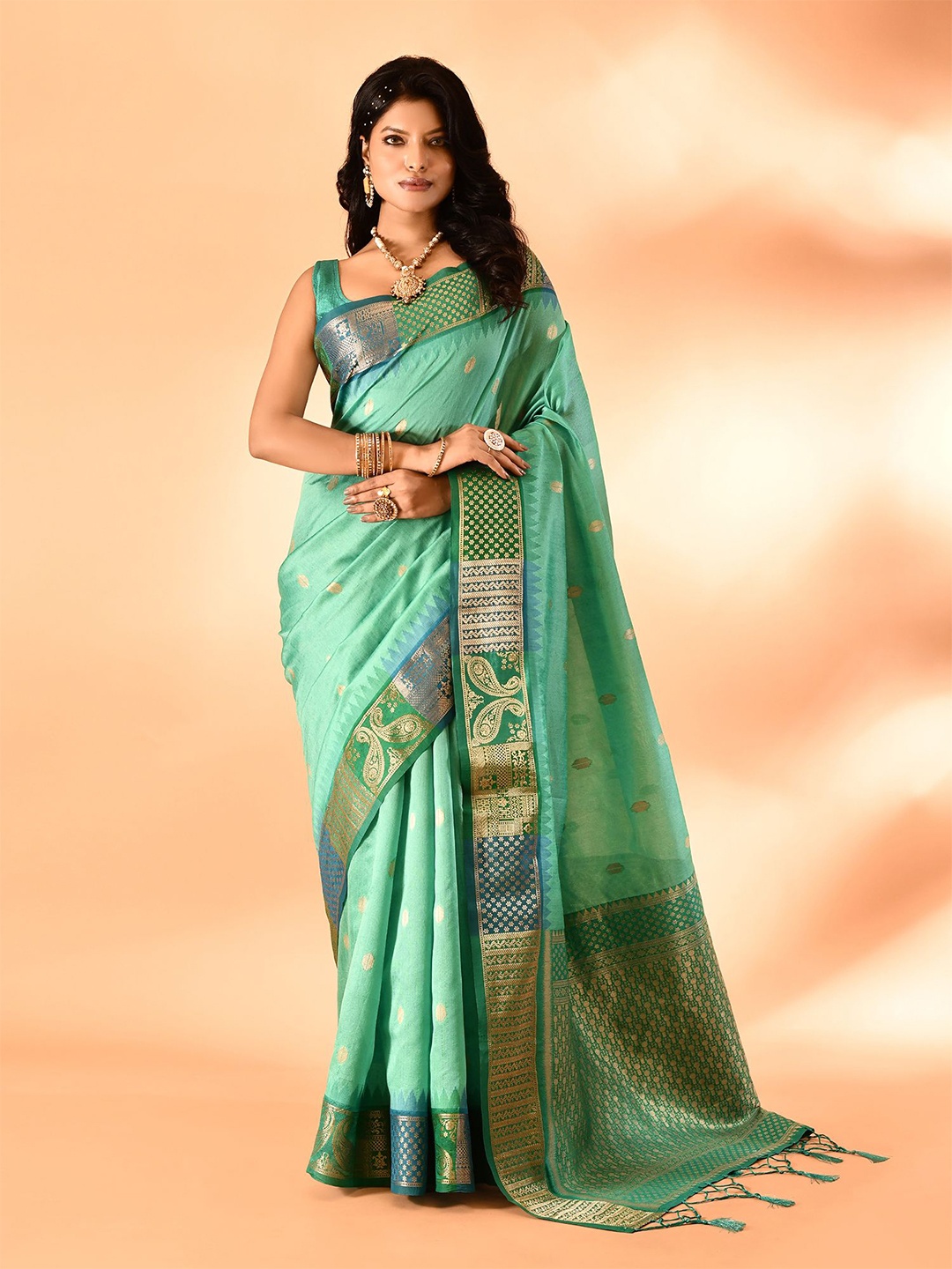 

elora Woven Design Zari Banarasi Celebrity Saree, Sea green