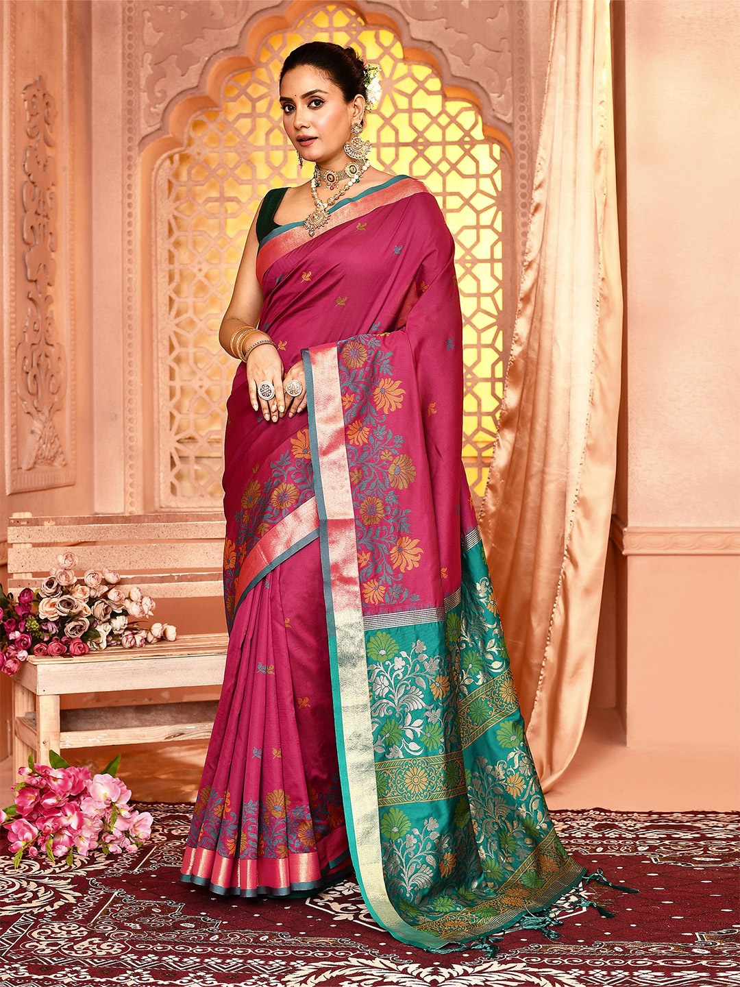 

elora Woven Design Zari Banarasi Saree, Magenta