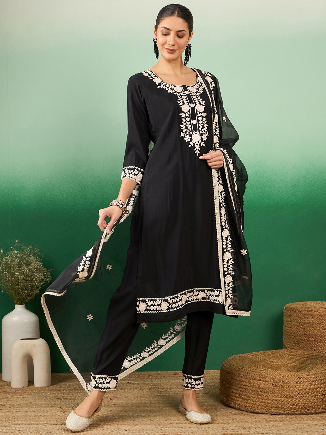 

Maroosh Women Thread Work Straight Kurta Sets With Trousers & Dupatta, Black