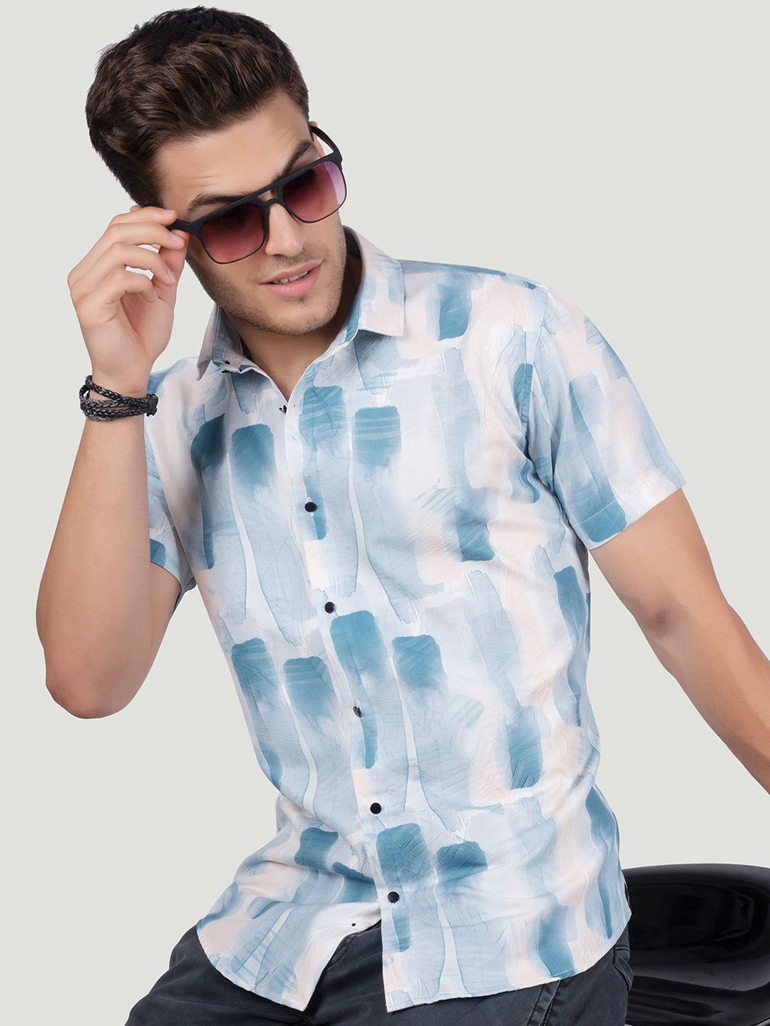 

ALMATY Men Comfort Spread Collar Abstract Printed Cotton Slim Fit Party Shirt, Blue