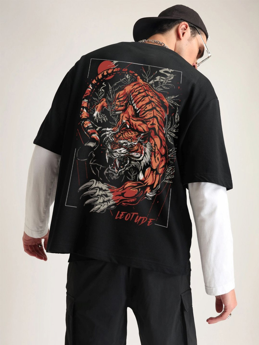 

Leotude Men Graphic Printed Round Neck Cotton Oversized T-shirt, Black