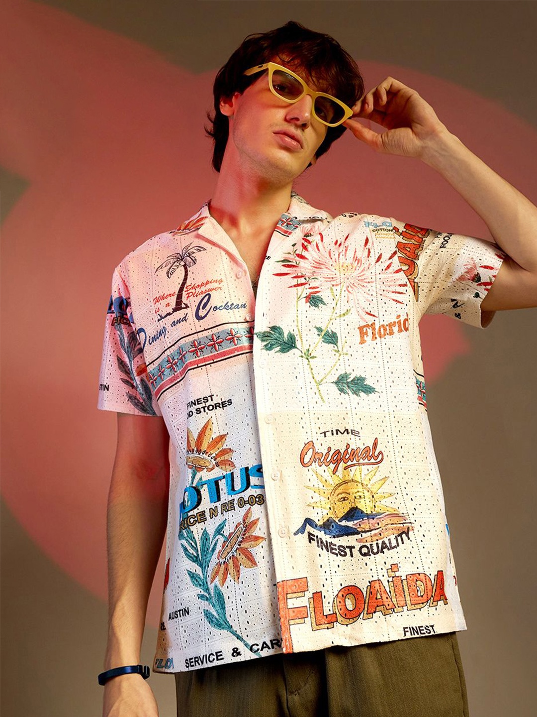 

Campus Sutra Men Comfort Conversational Printed Casual Shirt, Cream