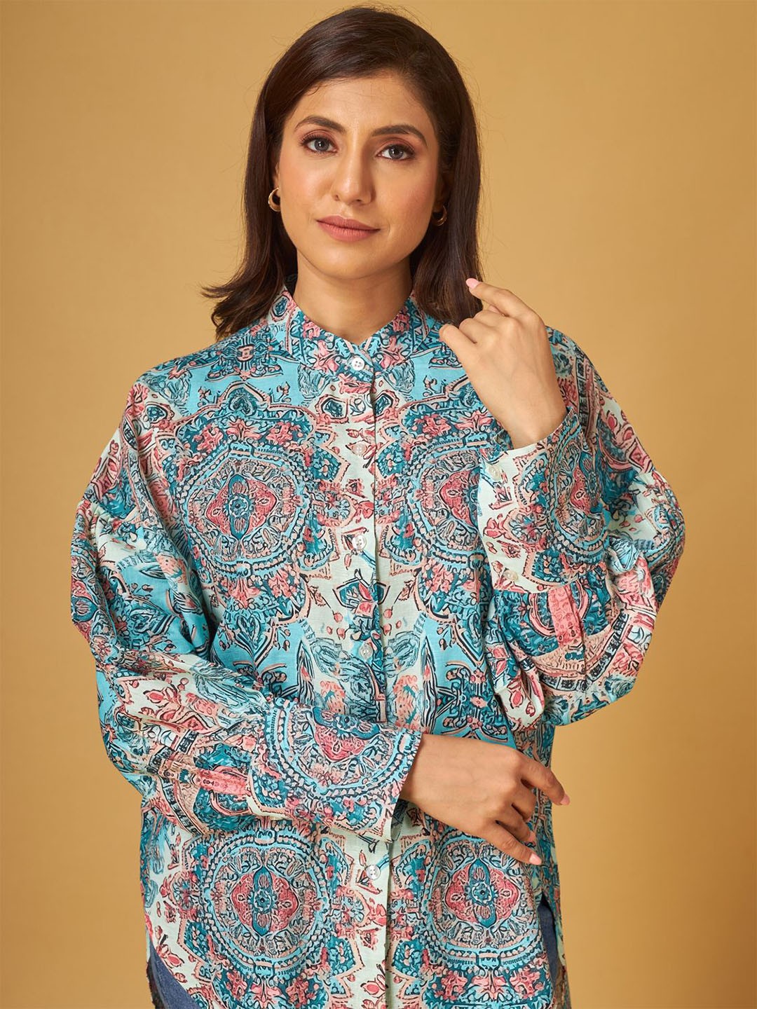 

Maisolos Women Ethnic Motifs Printed Linen Relaxed Fit Casual Shirt, Multi