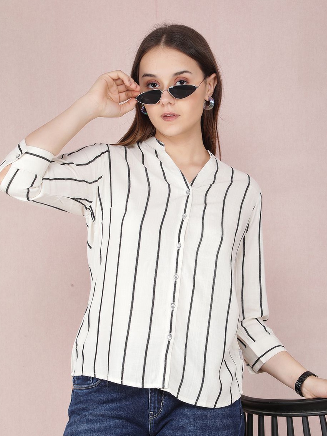 

Crimsoune Club Women Smart Mandarin Collar Vertical Striped Cotton Slim Fit Casual Shirt, White