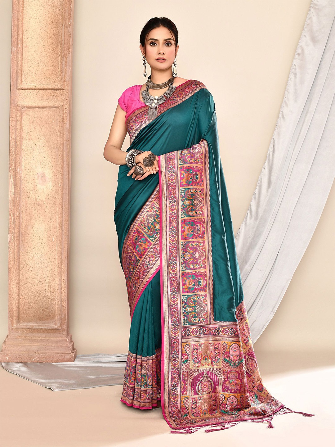 

elora Zari Banarasi Saree, Teal