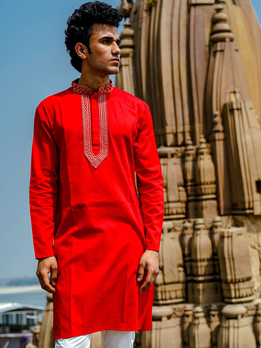 

Be Desi Geometric Yoke Design Regular Thread Work Straight Kurta with Trousers, Red