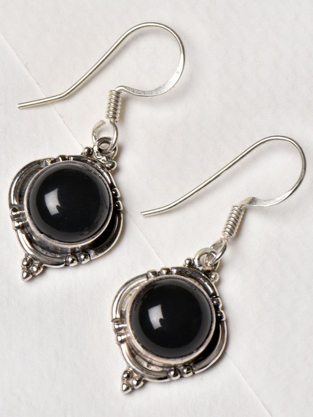 

Indianshelf 92.5 Sterling Silver Contemporary Drop Earrings