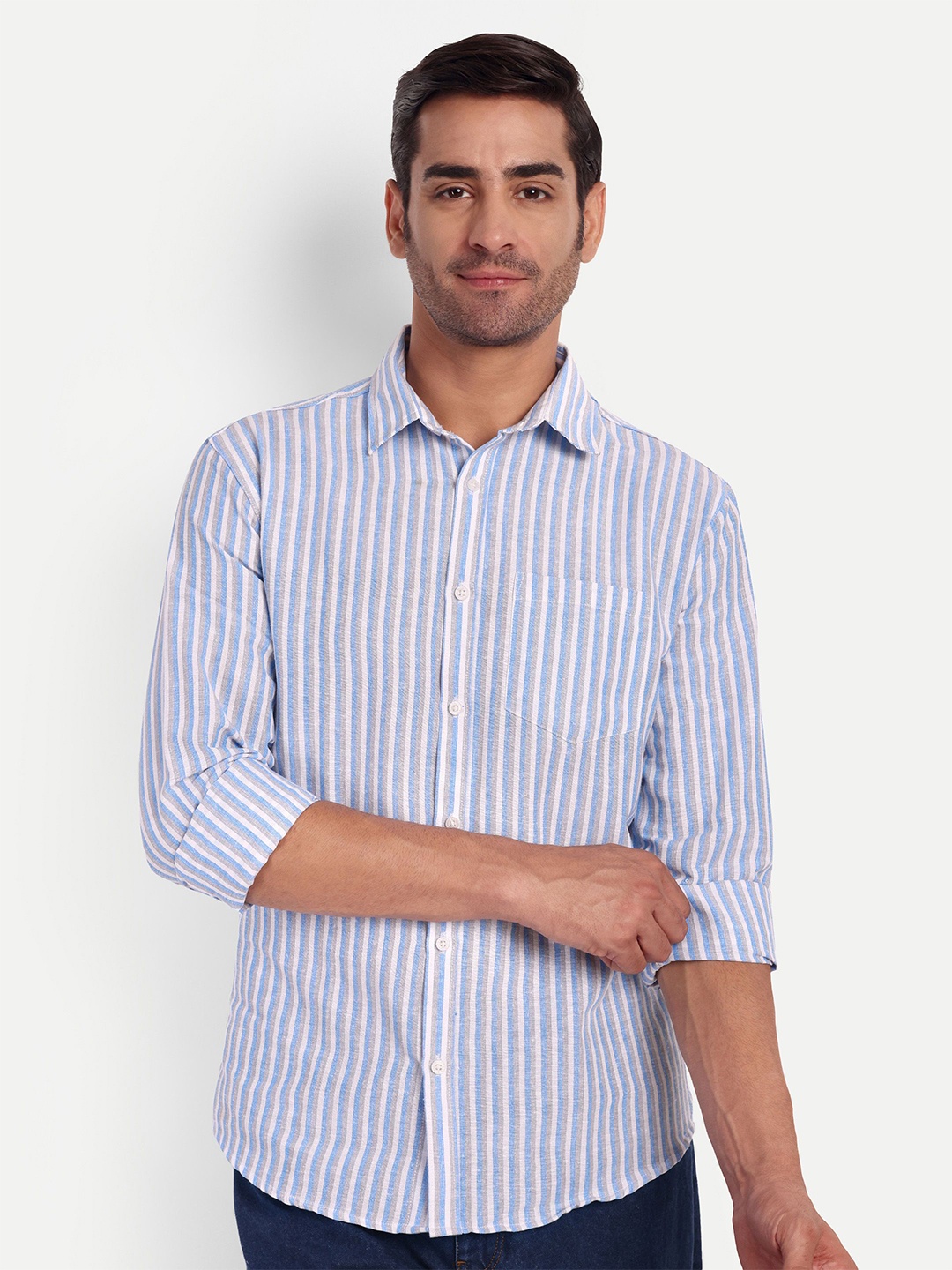 

Springberry Men Comfort Spread Collar Vertical Striped Cotton Casual Shirt, Blue