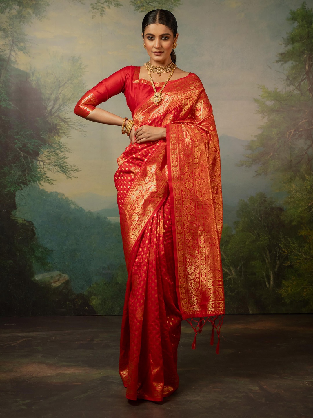 

Sangria Woven Design Kanjeevaram Saree, Red