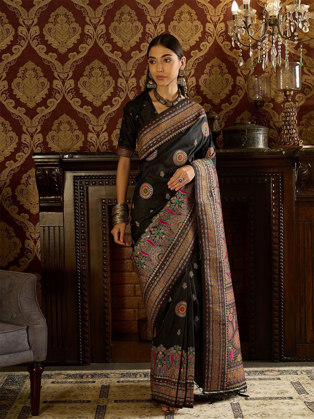 

Dori Woven Design Pure Silk Saree, Black