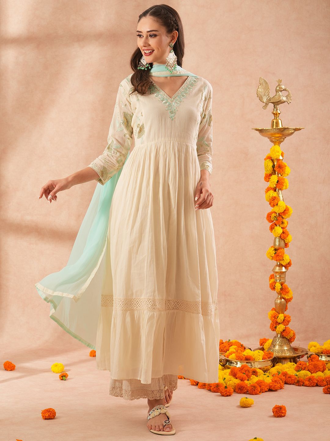 

FASHOR Embroidered A-Line Kurta Set with Dupatta, Off white