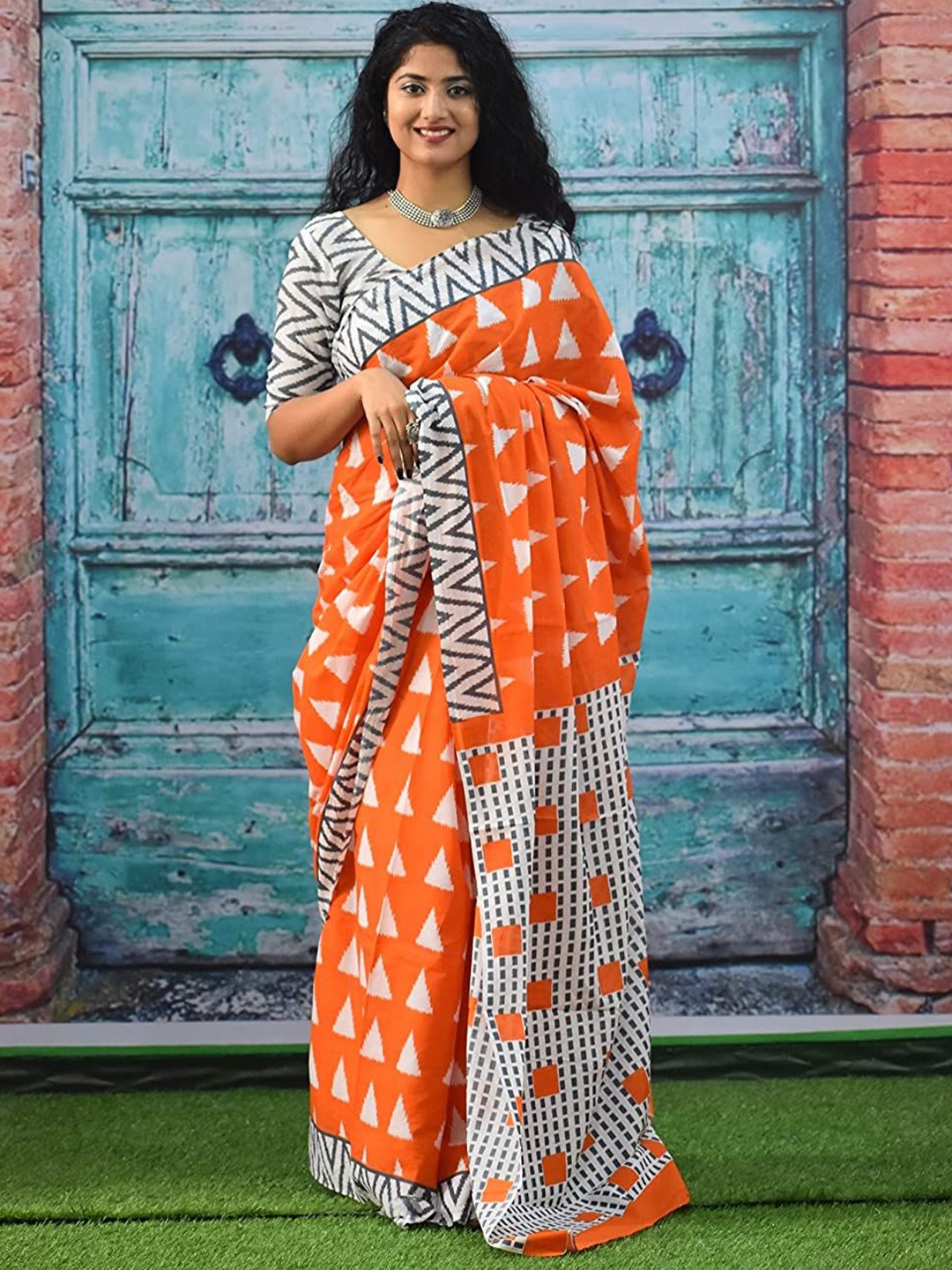 

Pinkcity Trade World Floral Pure Cotton Bagru Saree, Orange