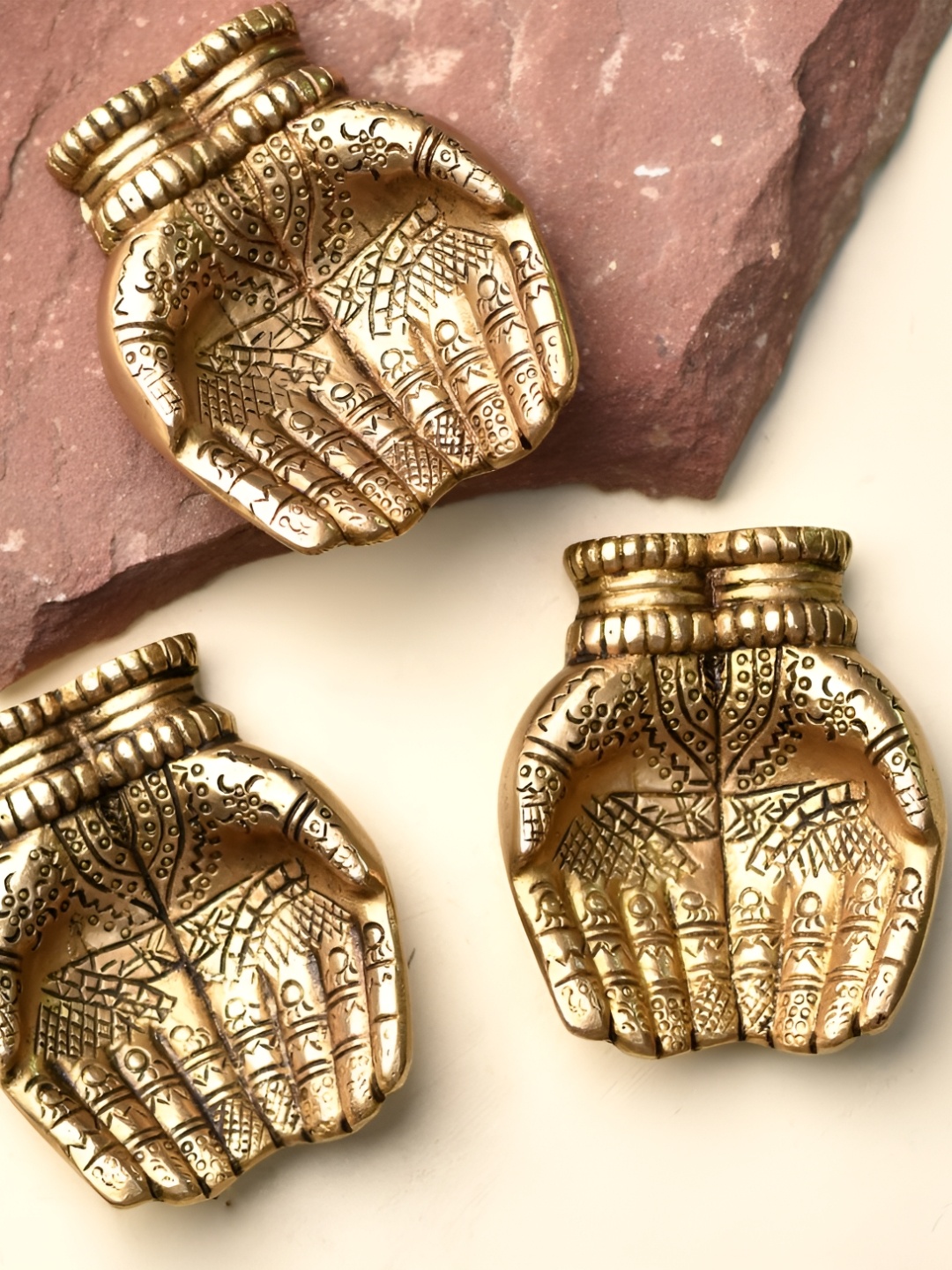 

Indianshelf Gold-Toned 3 Pieces Two Hands Diwali Deepam