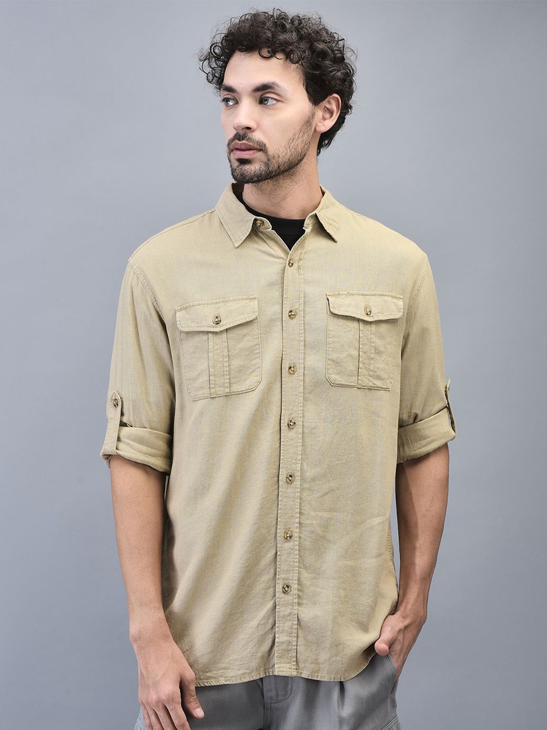 

Woodland Men Spread Collar Solid Hemp Casual Shirt, Beige