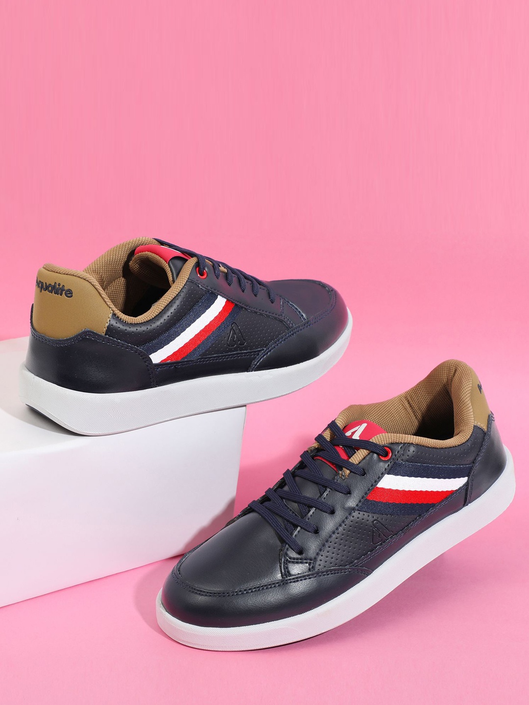 

Aqualite Men Solid Sneakers, Navy blue