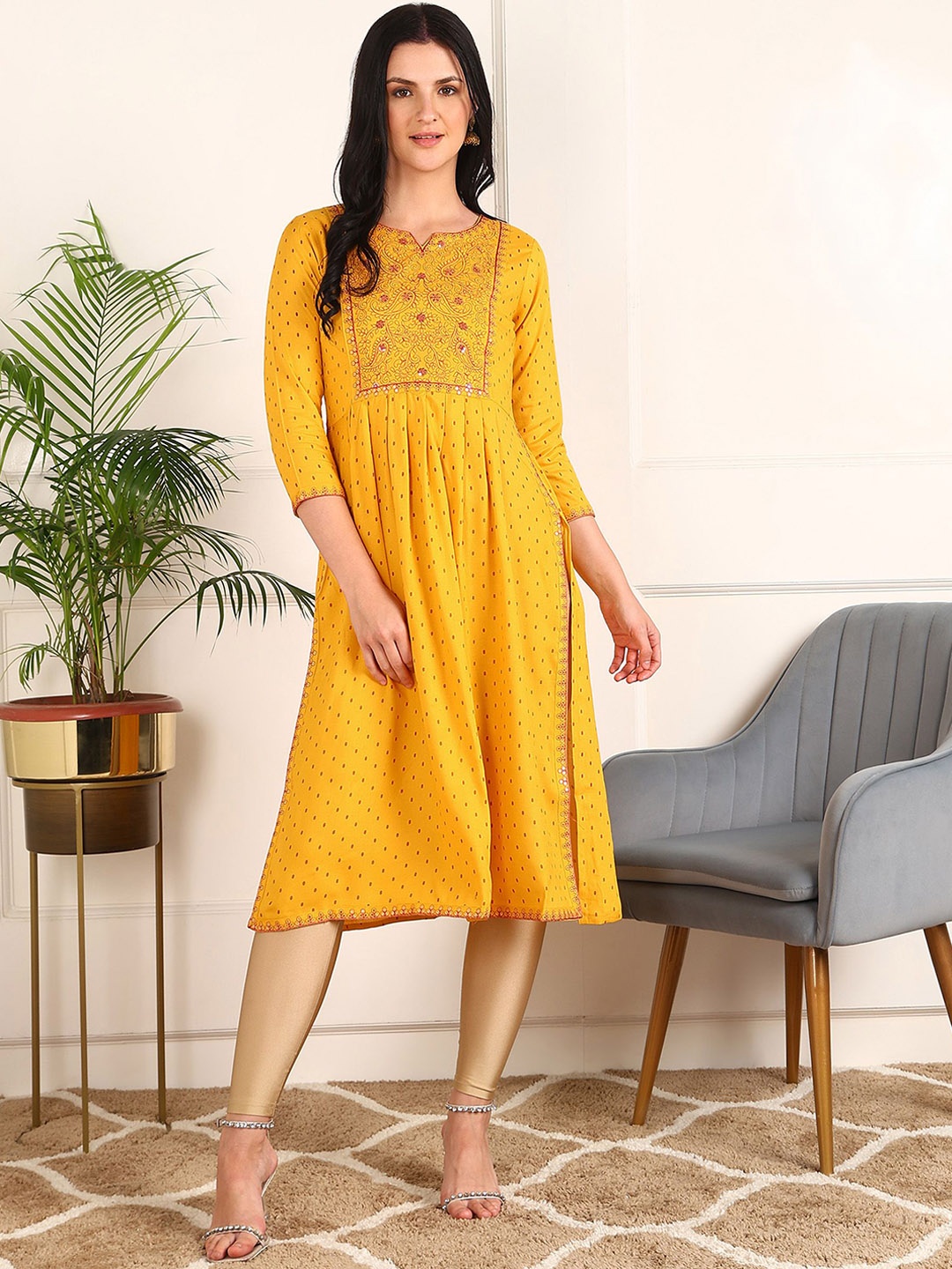 

Kapad Dwar Ethnic Motifs Printed Sequinned Straight Kurta, Mustard