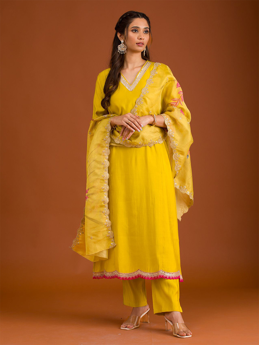 

Koskii V-Neck Regular Thread Work Silk Crepe Straight Kurta with Trousers & Dupatta, Yellow