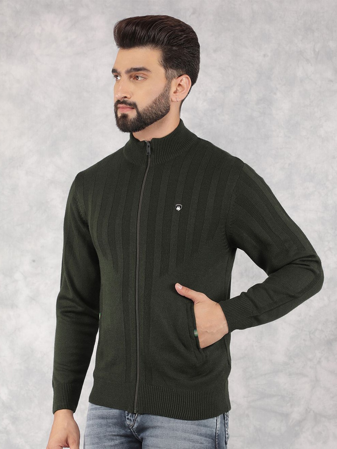 

Crimsoune Club Men Striped Cardigan, Green