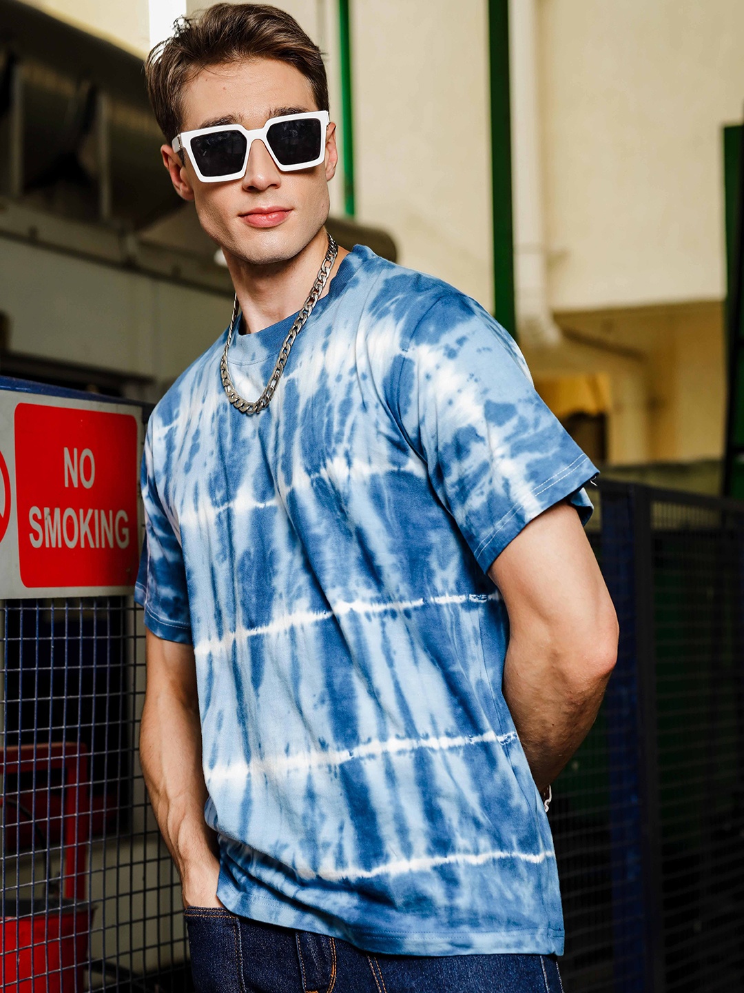 

TOMHIDDLE Men Dyed Round Neck Cotton Relaxed Fit T-shirt, Blue