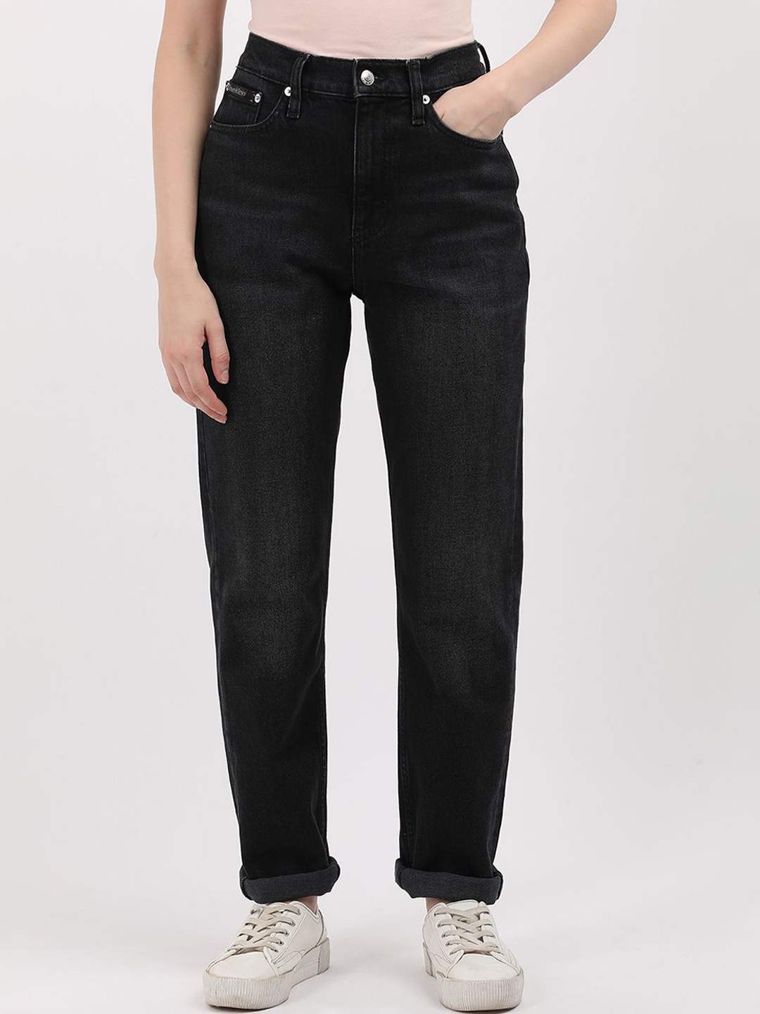 

Calvin Klein Jeans Women Slim Fit Jeans, Black