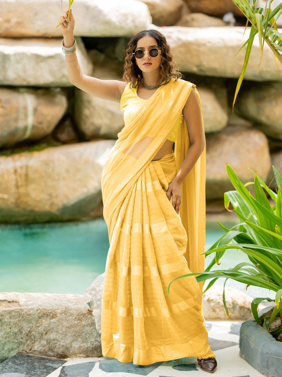 

MIRCHI FASHION Striped Embellished Saree, Yellow