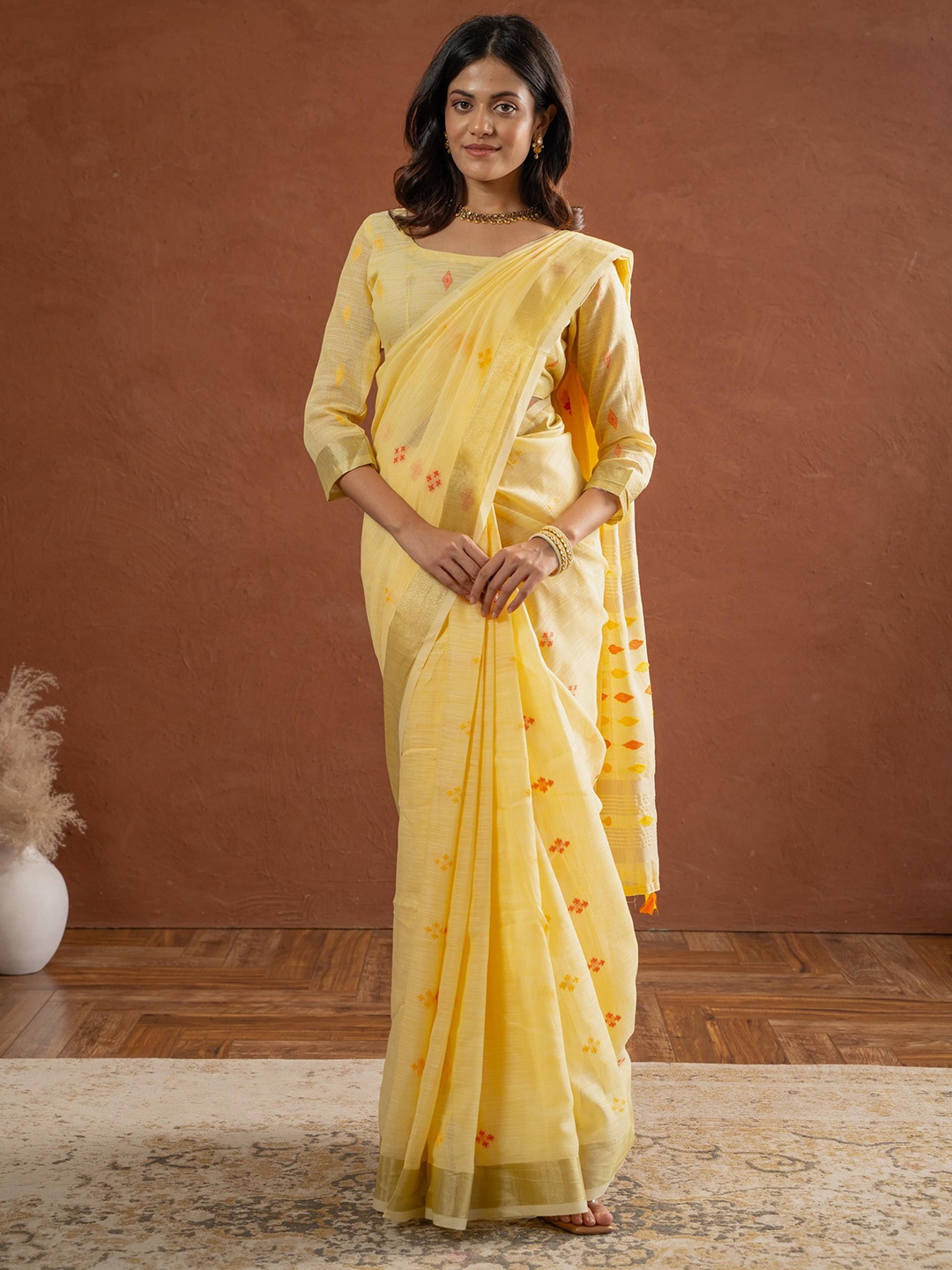 

Sangria Woven Design Banarasi Saree, Yellow