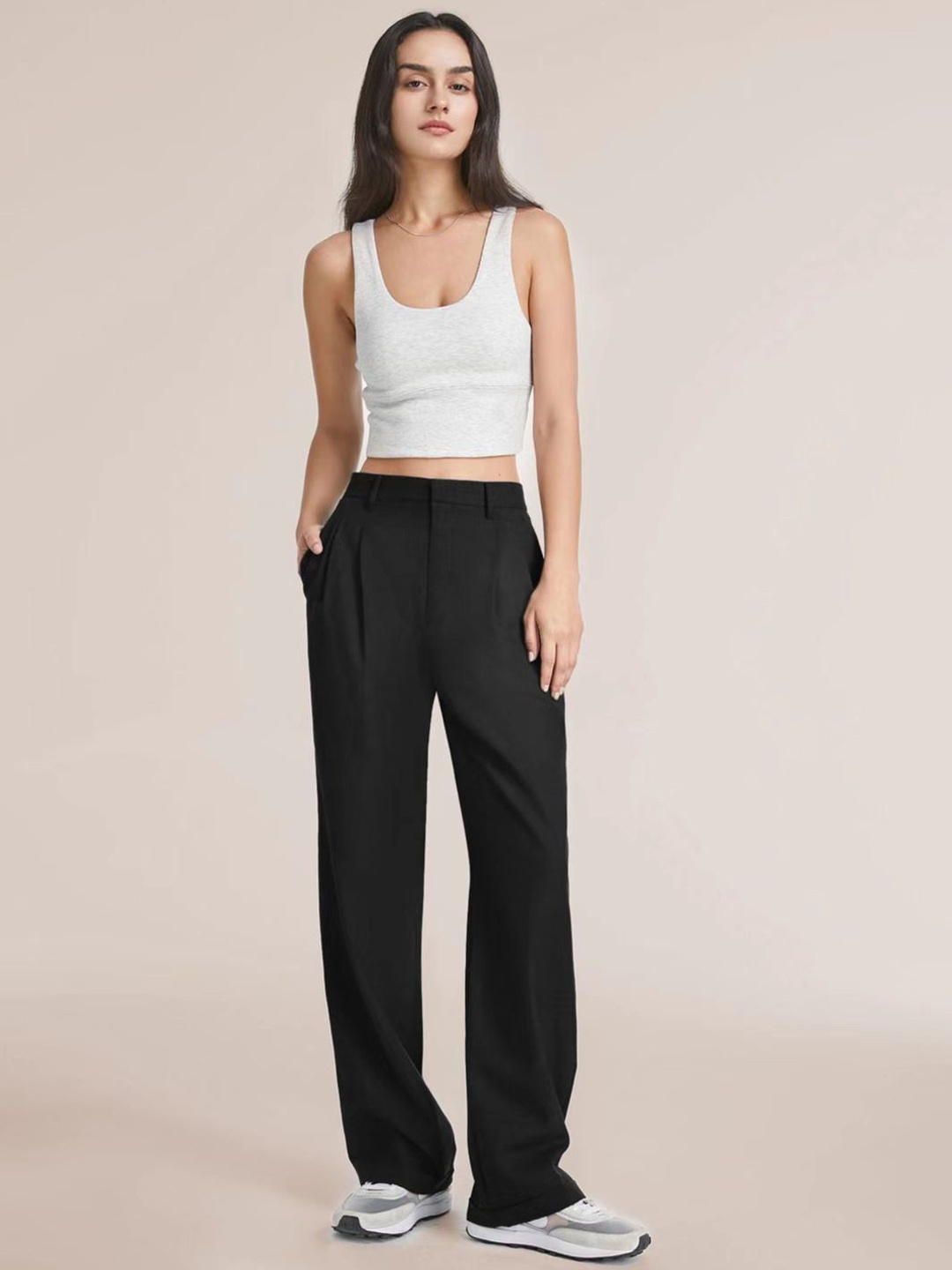 

StyleCast Women Solid Pleated Trousers, Black