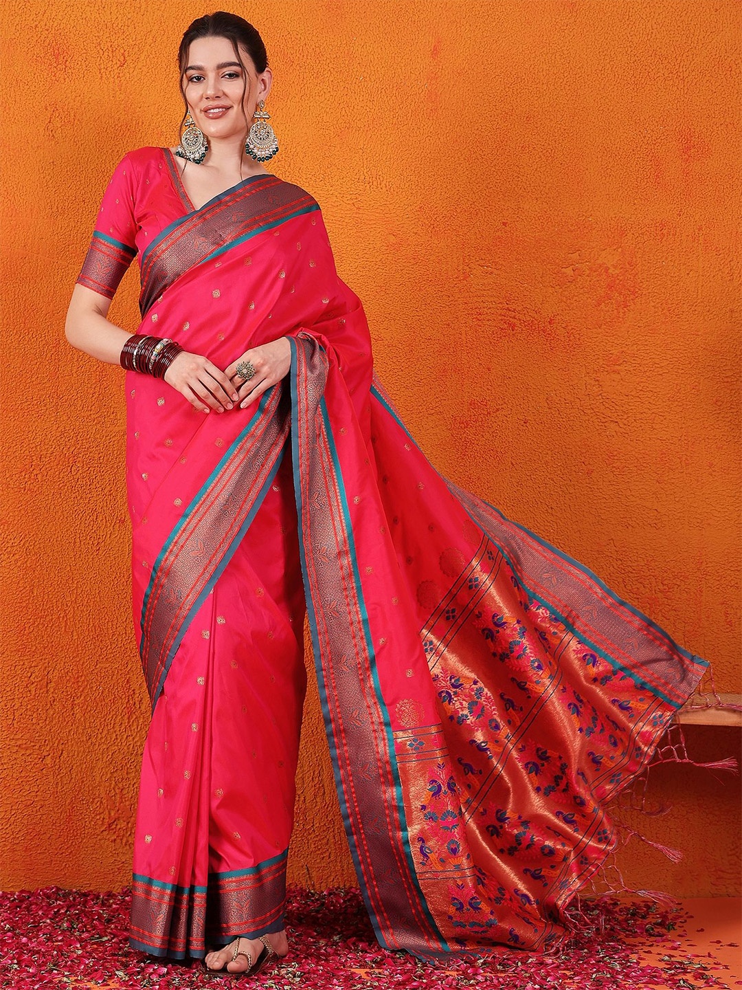 

Sangria Woven Design Zari Paithani Saree, Red