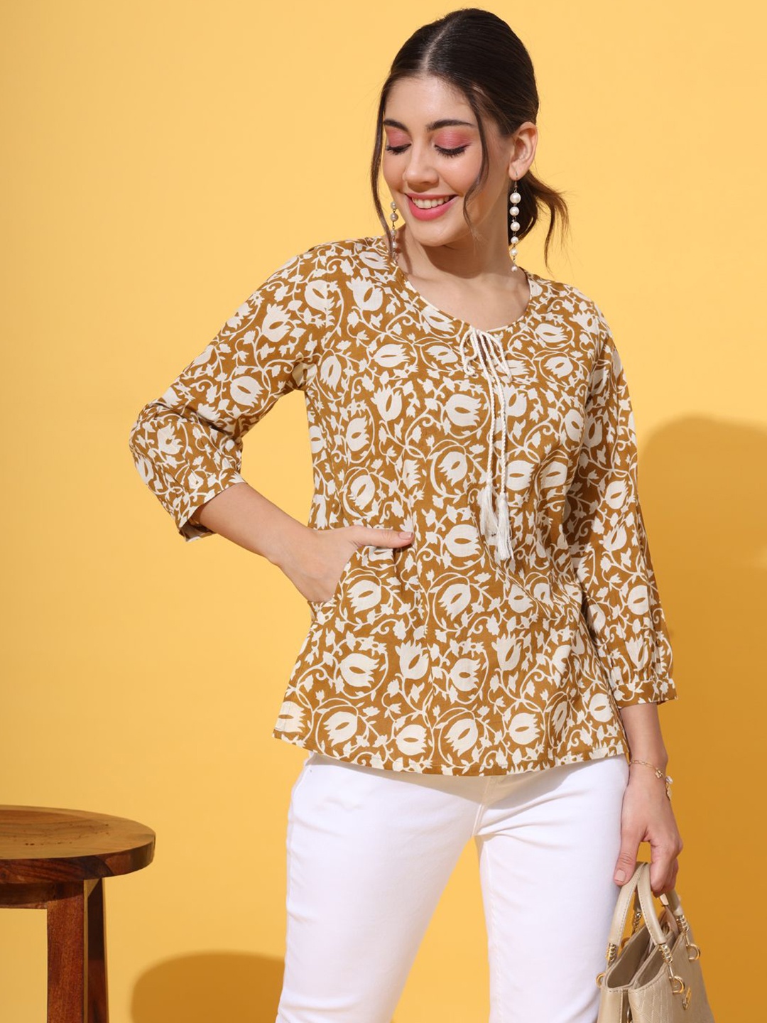 

KALINI Women Floral Printed Round Neck Cotton Top, Yellow