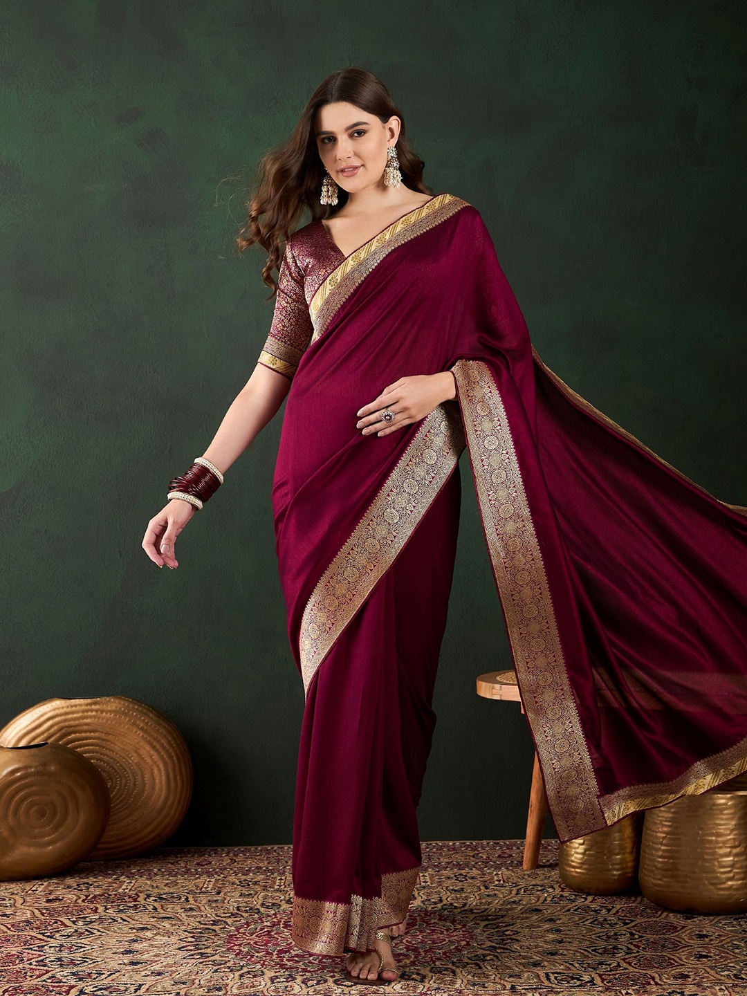 

Sangria Solid Woven Design Saree With Blouse Piece, Burgundy