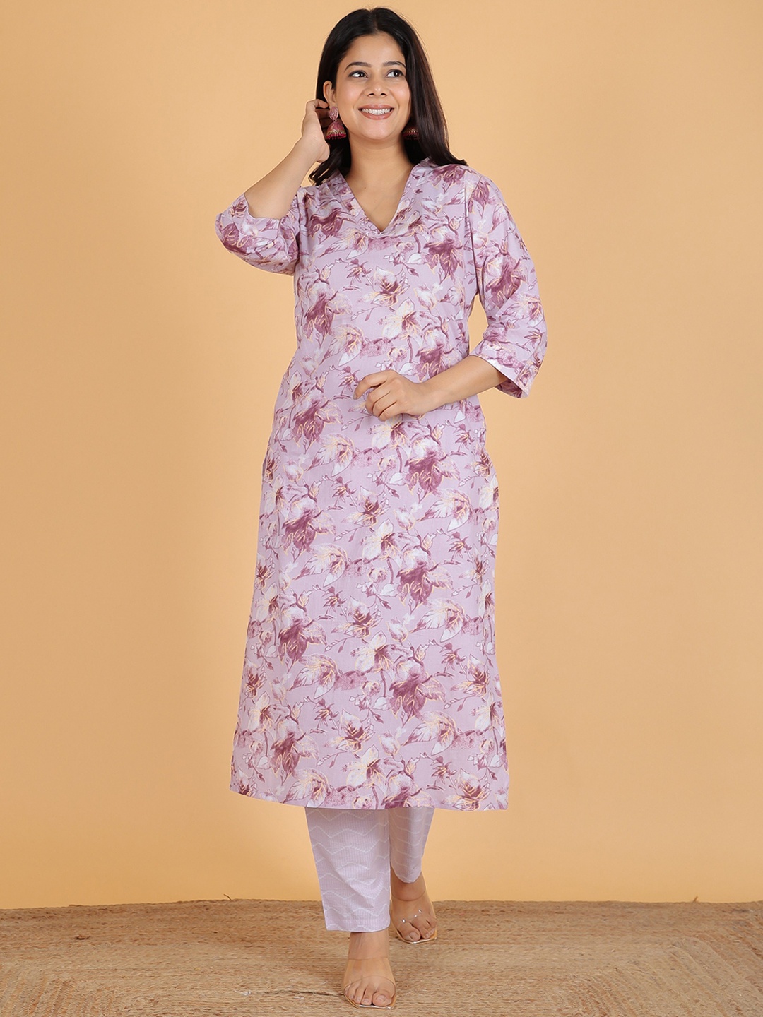

Aramya Floral Printed V-Neck Pure Cotton Straight Kurta with Trouser, Purple