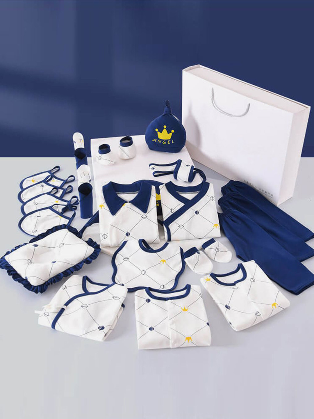 

Little Surprise Box LLP Infants 26-Pcs Baby Apparel Gift Set, Blue