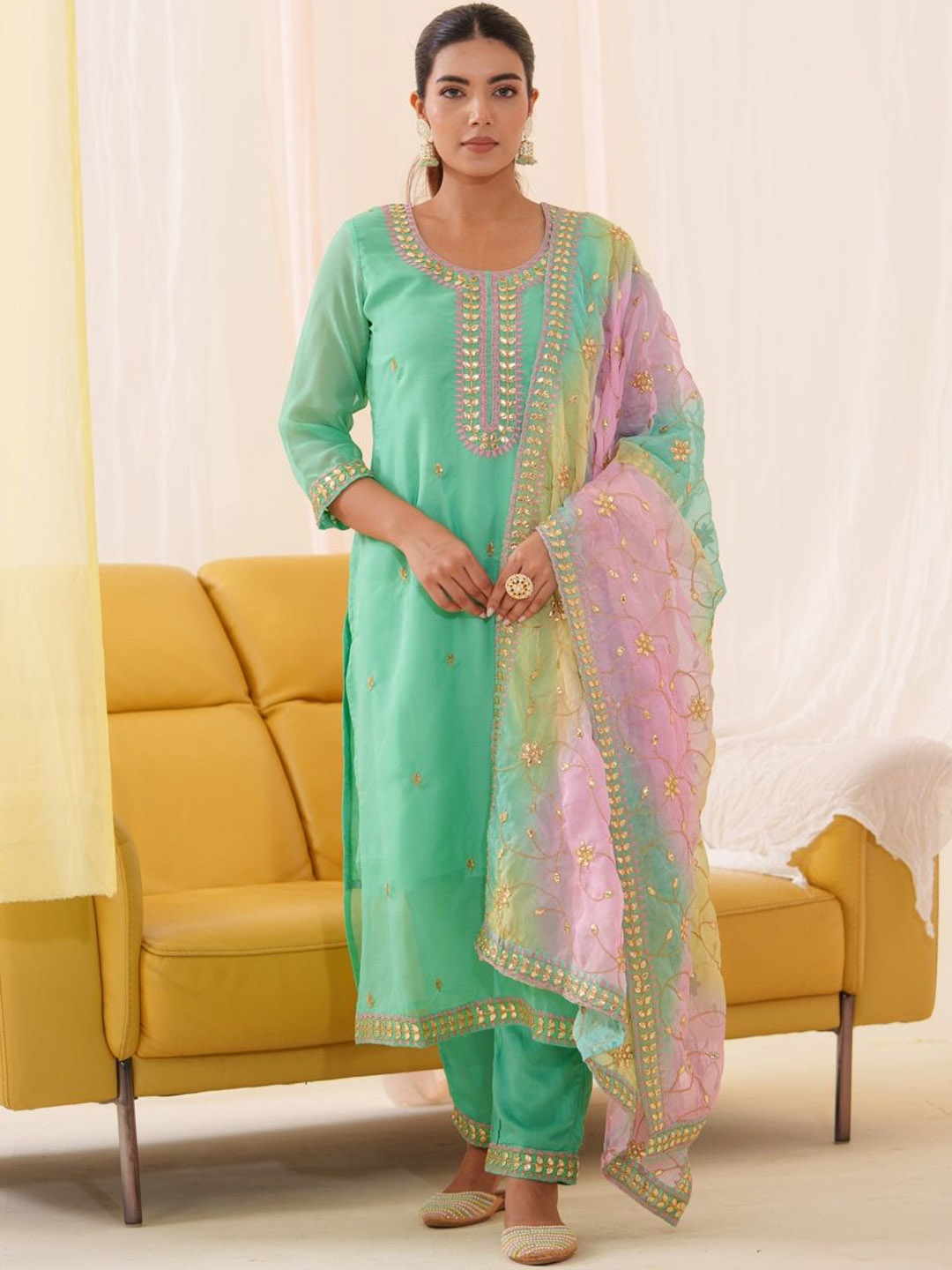 

Sangria Embroidered Straight Kurta With Trousers & Dupatta, Green